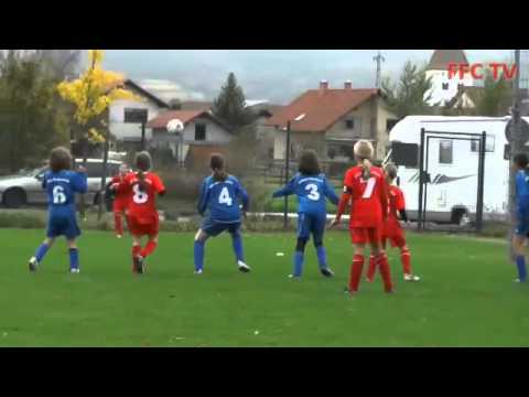 E-Juniorinnen 1.FFC Niederkirchen (02.11.2013)