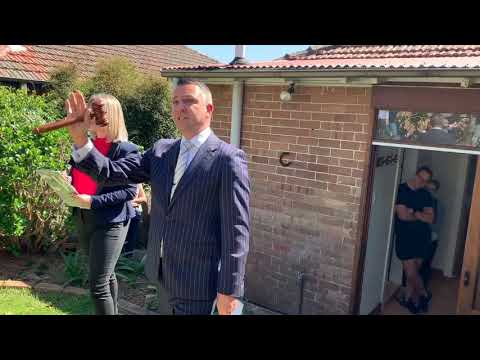 NORTHERN BEACHES AUCTION UNCUT - 15 Jamieson Ave, Fairlight - Clarence White Auctioneer
