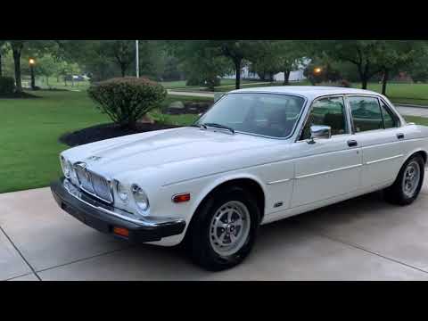 1985 Jaguar XJ6 - For sale at www.bluelineclassics.com