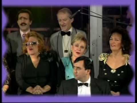 Taş Plaktan Bugüne Şöhretler Korosu Mega Fasıl - Yılmaz Çoğulu