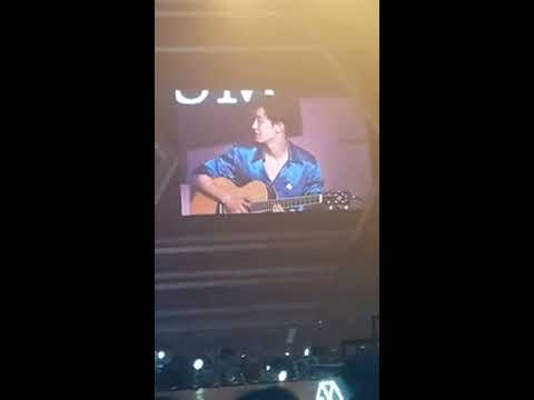 160911 EXOrDIUM in BKK Day 2 - พูดก่อน ร้อง+โซโล่กีตาร์