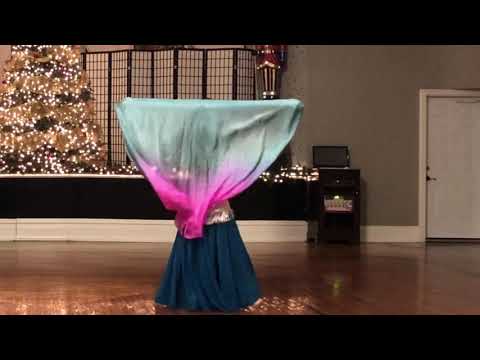 Banat Alexandria Perform “Ishta”