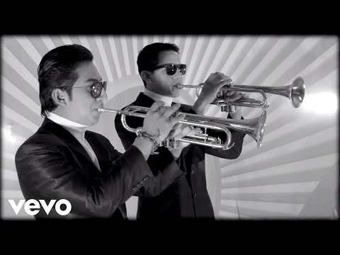 Etiqueta Negra - La Estás Pagando (Official Video) ft. Oscar Belondi