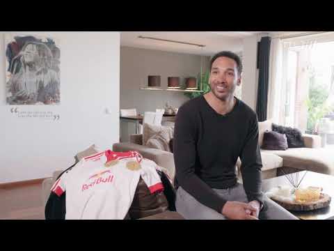 Nelisse keek ogen uit in Salzburg: 'Hij had een hangar vol vliegtuigen'