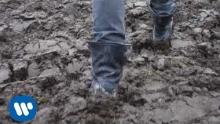 Download lagu Miike Snow - Silvia mp3 Download lagu Miike Snow - Silvia mp3