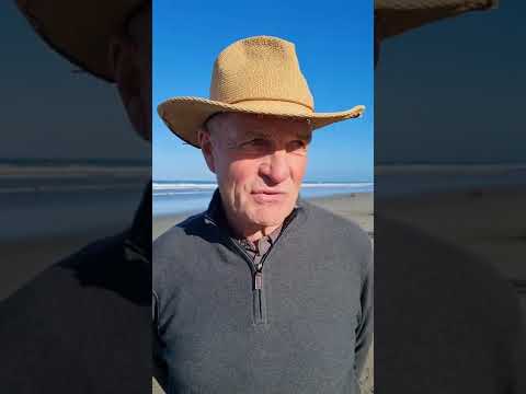 Stand for peace, waikuku beach nz