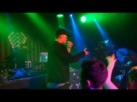 GReeeN & GARY WASHINGTON - Wolkenkratzer | Live in Solothurn [4K Handyvideo]
