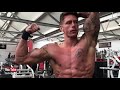 Shredded Fitness Model Muscle Pump Ollie Carson Styrke Studio