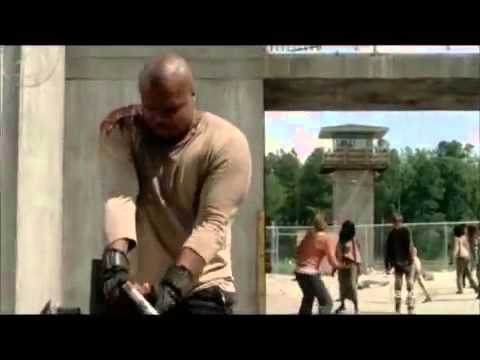 The Walking Dead T dogs death scene