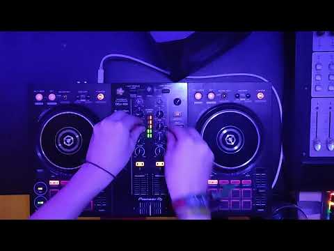 Nelumbos @ Alpha's Crazy Sounds