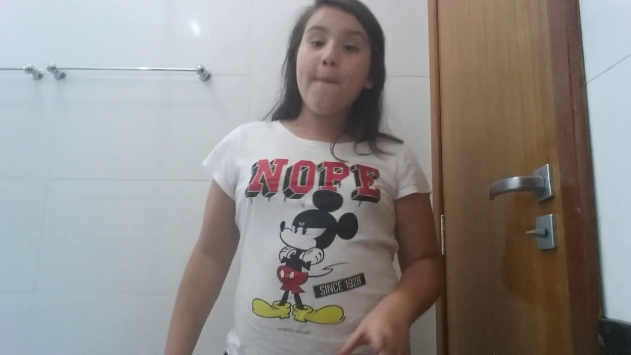 Como fazer tinta de cabelo para criança (sai na água )