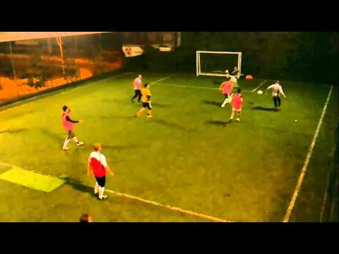 Akatlar Halı Saha 01.12.2015 22:00 - akillisaha.com