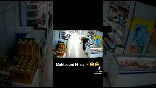 BİM MARKETTE HIRSIZLIK ANI KAMERA DA @