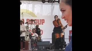 Download lagu Selfi Yamma_Perform Off Air Siang Sebatik Nunukan Kalimantan Utarq mp3