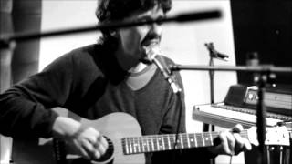 RICCARDO SINIGALLIA - La descrizione di un attimo HD (live @ Morgana - BENEVENTO 2012)