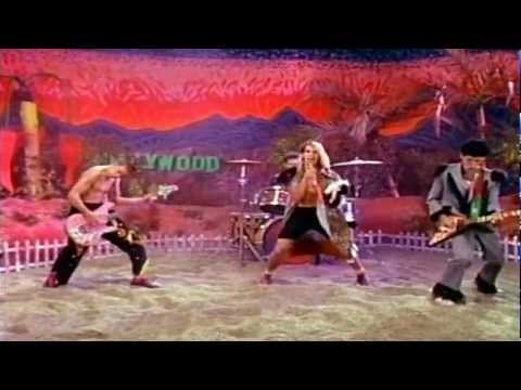 Red Hot Chili Peppers - True Men Don't Kill Coyotes (HD)