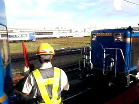 寝台特急「北斗星」牽引機関車の交換