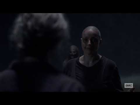 Carol Tries to Kill Alpha - The Walking Dead 10x3