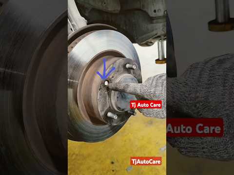 how to replace broken wheel stud bolt, easy method,quick fix #car #mechanic #tips #tutorial #shorts