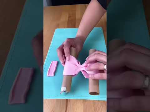 Easy Fondant Bow! 🎀