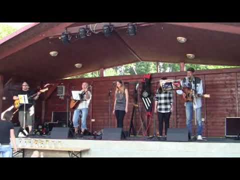 Užovky z pytle ven - Video Malý velký muž