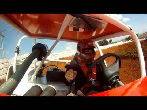 LOS HERMANOS MARCIO.wmv