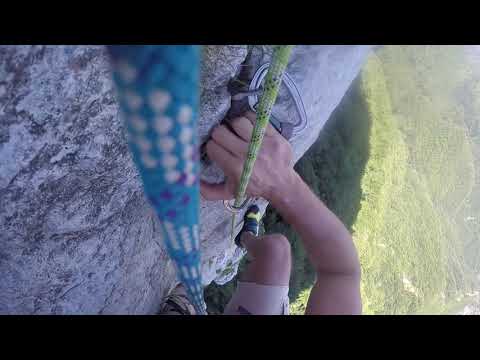 Alessio Anguillesi Apuane Extreme Mountain Alpinismo Arrampicata Climbing Italia