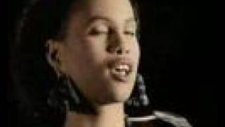 Neneh Cherry - Inna City Mamma