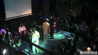 Barry & The Aces - It Mek @ Grooving with the Legends in London, UK [November 12th 2014]
