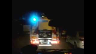 preview picture of video 'CARAVANA BOMBEROS VOLUNTARIOS CORRAL DE BUSTOS UNIDAD 9 MERCEDES BENZ SPRINTER'