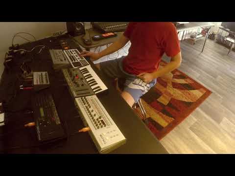 TR-09 TB-03 SH-01A D-05 MPX8 - Live Techno Jam - 2018-10-05