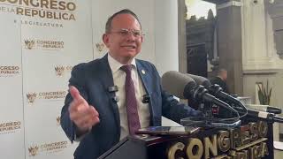 Un “Show” de interpelación de SI o NO