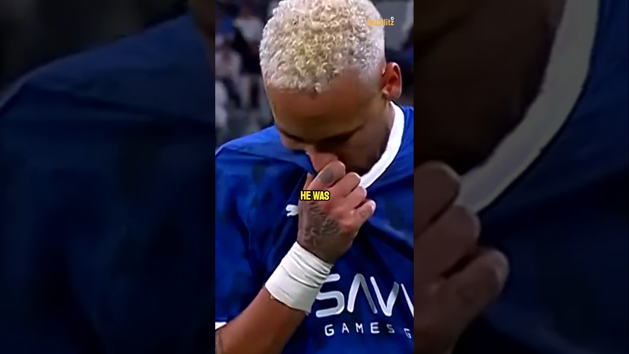 Neymar in tears after getting injured again just 30 minutes after coming back. 😥💔 Get well soon ney😢
