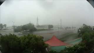 preview picture of video 'Darwin Wet Season storm - 6 Dec 2014'