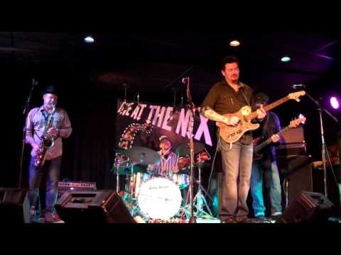 Mike Zito - Make Blues Not War - Live At The NiX