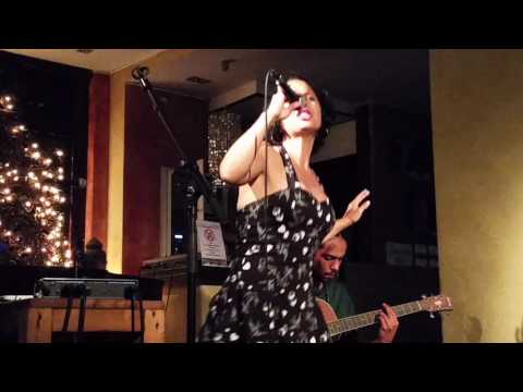 04 of 11 Duo Regina Zerené y Omar Isai' - Live en GOMERA LOUNGE, Valle Gran Rey, La Gomera