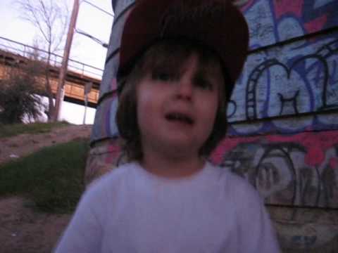 Mars' 2 year old son Gavin raps Areola