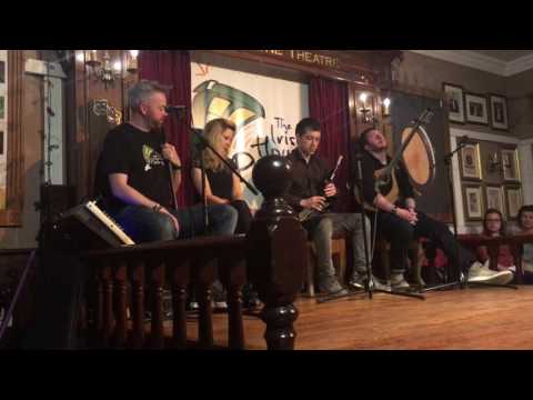 The Irish House Party - Uilleann Pipes