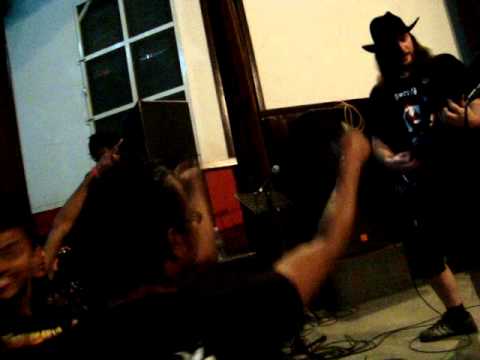 Manzer - The metal side