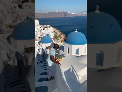 This is your sign to go to Greece 🇬🇷