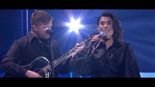 Jill Johnson &amp; Robin Stjernberg - Miles Of Blue (live at Världens viktigaste kväll 2020)