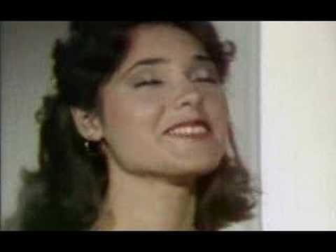 Sem lenço e Sem Documento (1977)