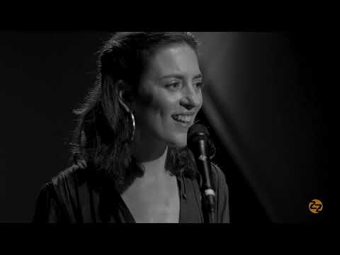 Anna Setton e Swami Jr - Dura na Queda (Chico Buarque)