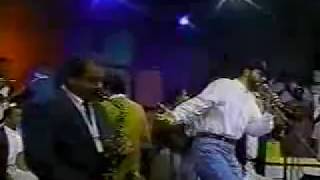 Juan Luis Guerra y Agapito Pascual-La Cosquillita