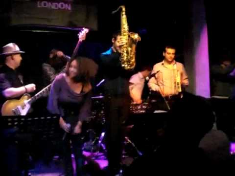 'I Know You Don't Want Me' - Funkshone (Feat. Jaelee Small LIVE at JAZZ CAFE LONDON 2010))