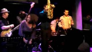 'I Know You Don't Want Me' - Funkshone (Feat. Jaelee Small LIVE at JAZZ CAFE LONDON 2010))