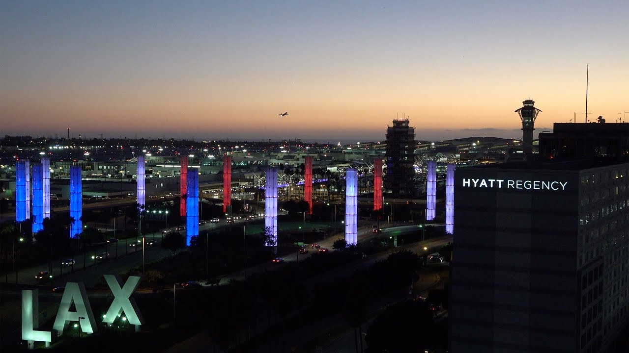 Sunset over LAX Airport | Time Lapse in 4K
