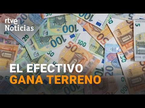 El uso de dinero en efectivo resiste al auge de Bizum y los pagos con móvil en España | RTVE