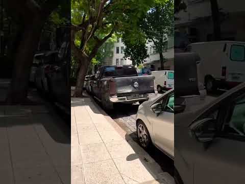 Pero qué nivel y qué estirpe tienen las calles del barrio de #belgrano #walking #shorts #buenosaires
