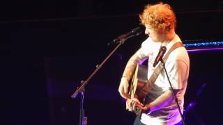 Ed Sheeran Hearts don&#39;t break around here